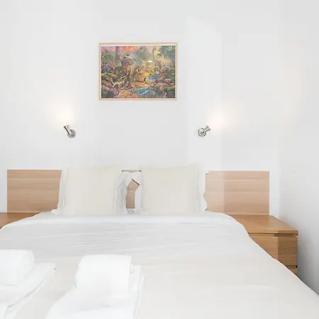 City Inn 4*
