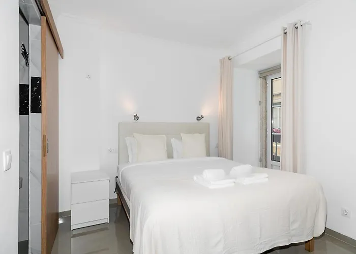 City Inn 4*