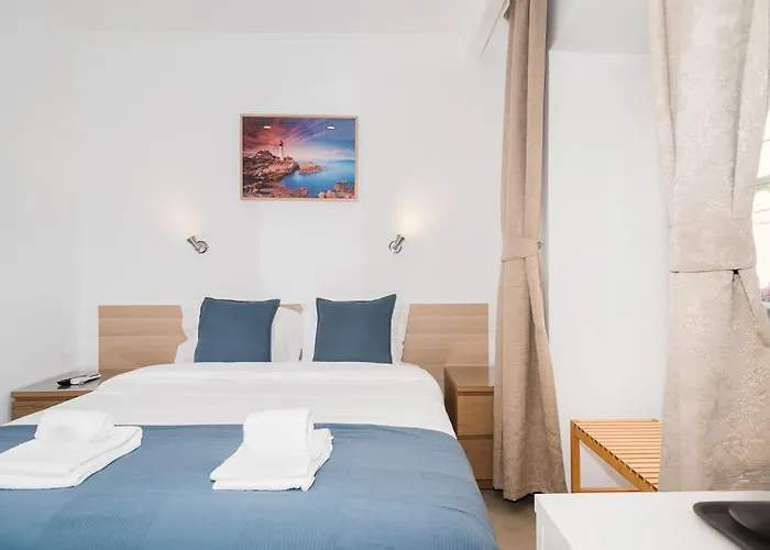 City Inn 4*